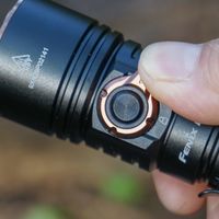 FENIX E40R深度体验，5000流明近距离补光利器