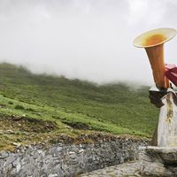 雪山夺气、草地断粮、江河吞时：长征的天险到底难在哪