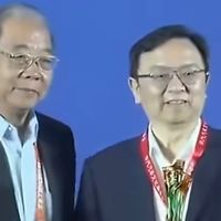 王传福高光时刻来了！用三十年的坚守与努力接力饶斌奖！