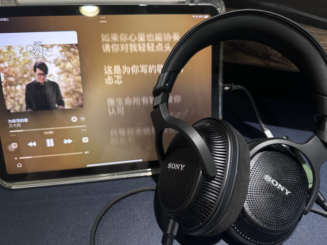 索尼 MDR-MV1 听感分享：开放式监听的声学革命和温润人声美学
