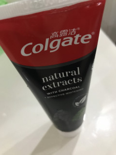氟化物加持，这款牙膏保护力爆表