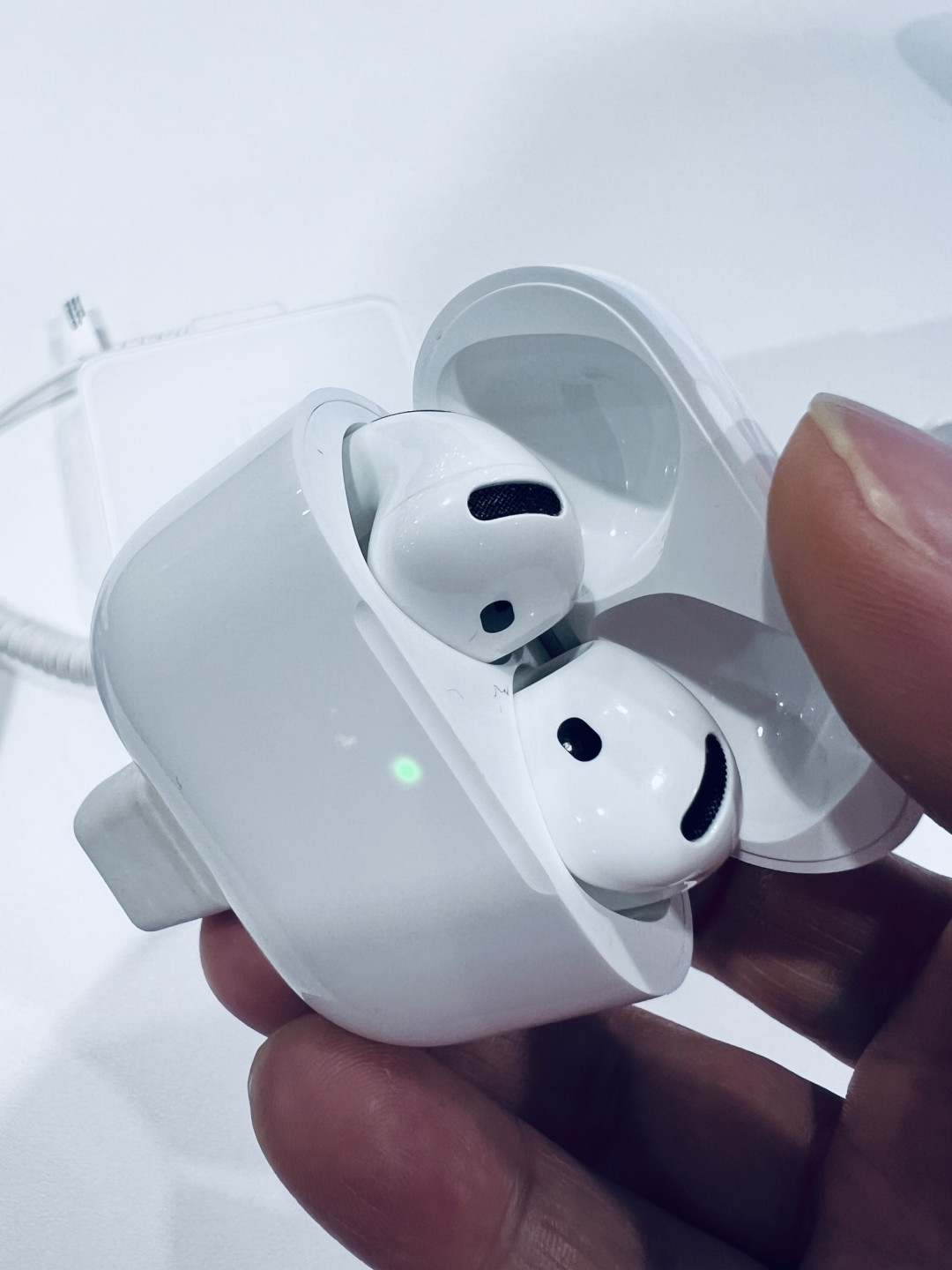 618你们买了苹果产品了吗?比如Apple AirPods 4!