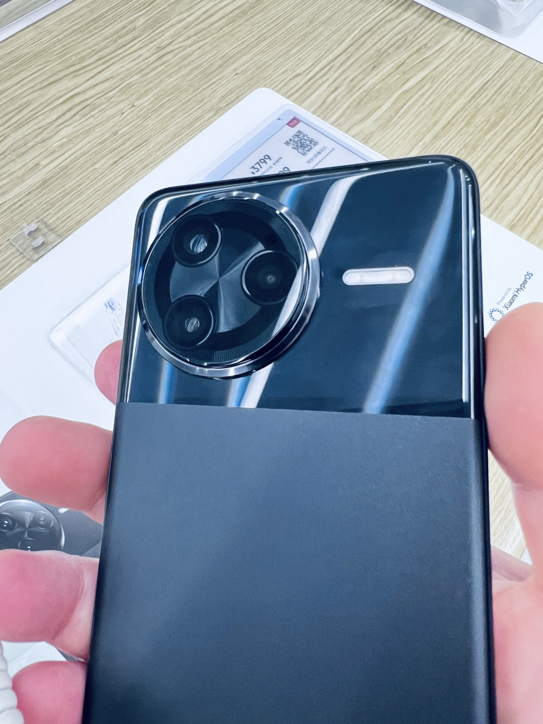 性能与美学的完美融合——Redmi K80 Pro