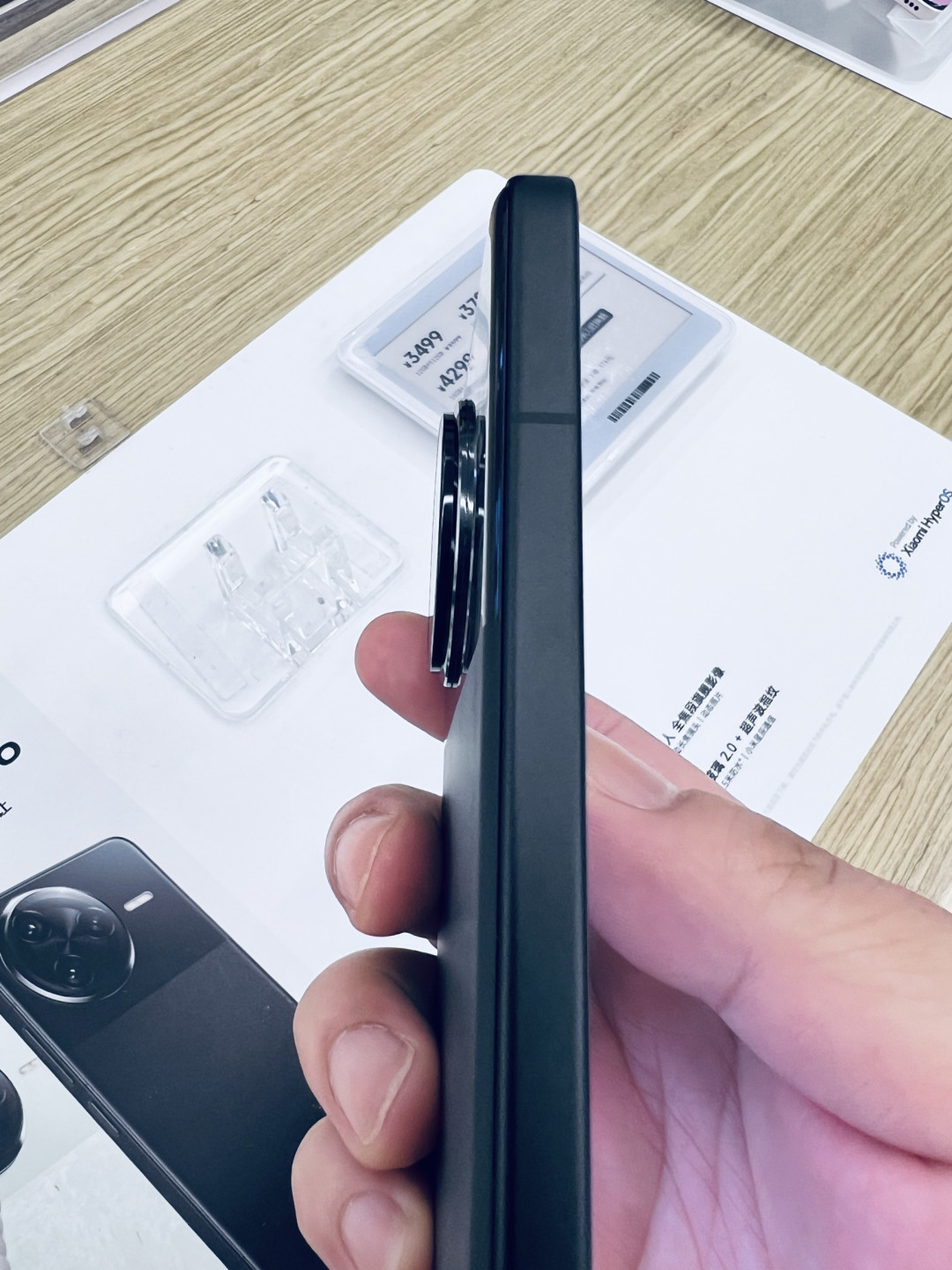 性能与美学的完美融合——Redmi K80 Pro