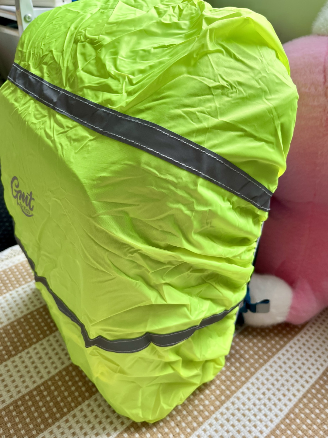 幼升小书包百花八门，一年级小学生如何挑选护脊书包？直接抄作业