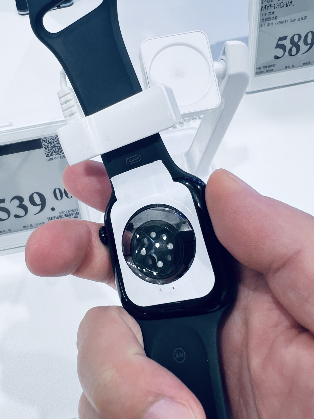 腕间的智能精灵,Apple Watch Series 10