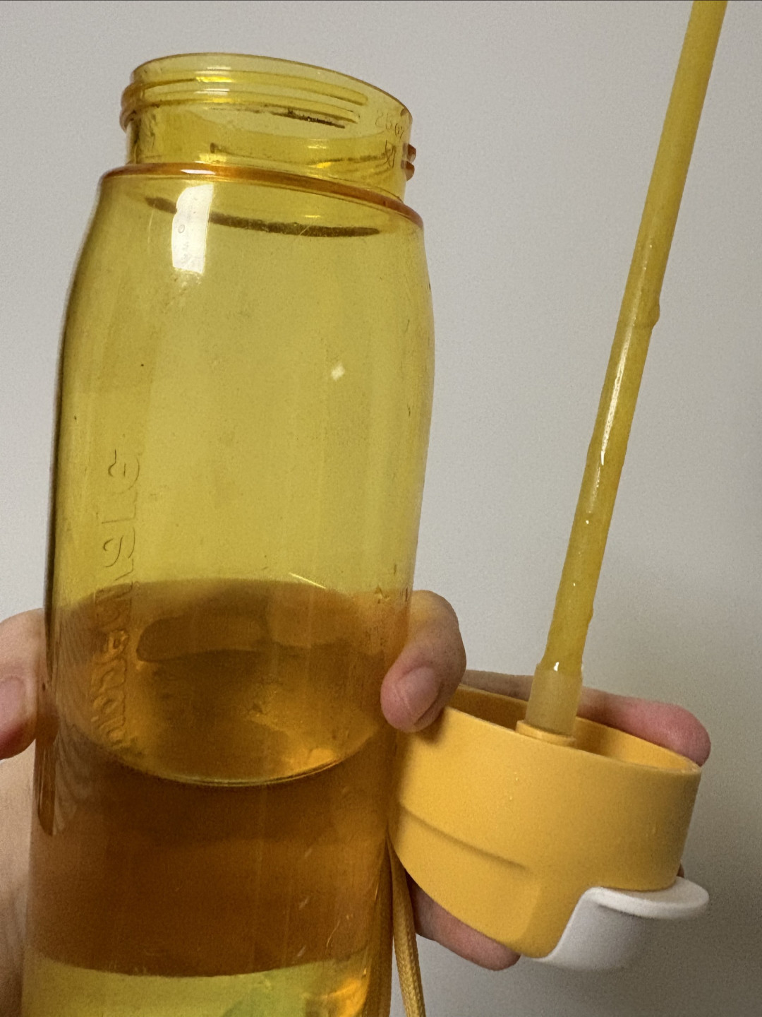 特百惠乐活乐动随心壶750ml：超高颜值学生党运动党的喝水神器！