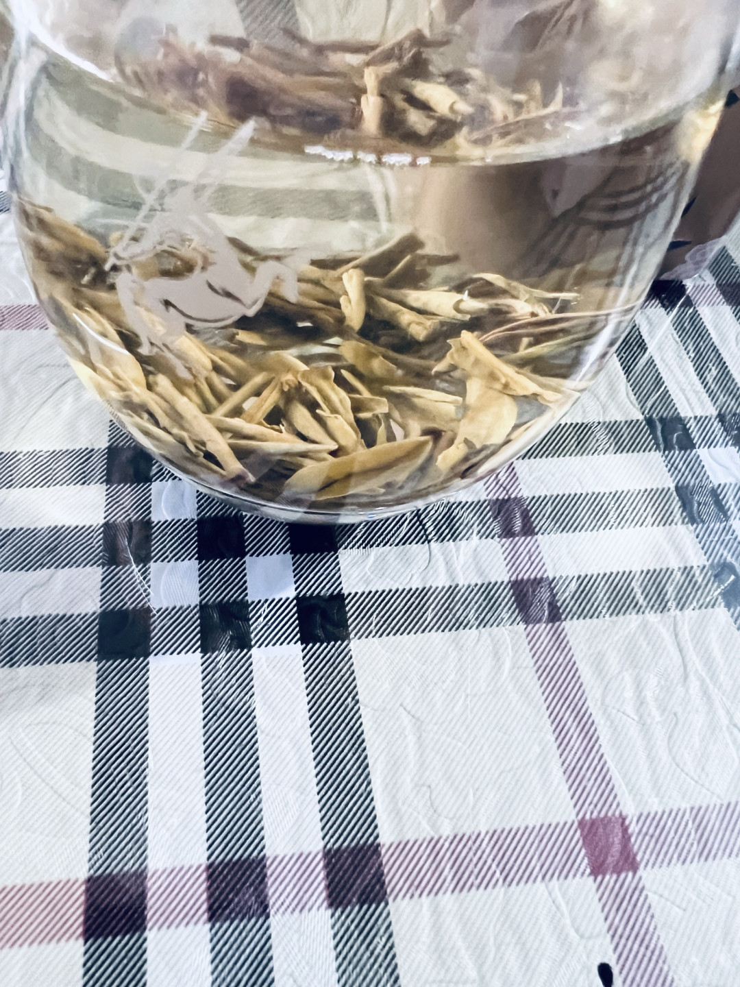 张一元茉莉花茶(雪毫),百年老字号的茉莉香魂,藏在一罐诗意里