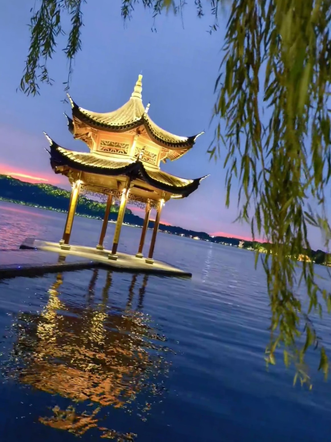 避开景区，杭州深度游览