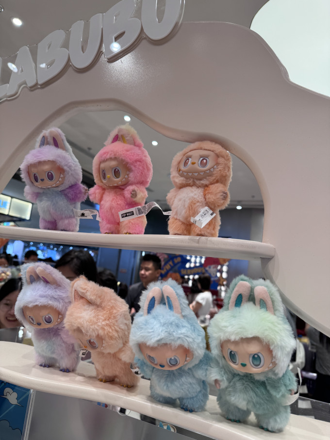 泡泡玛特潮流玩具