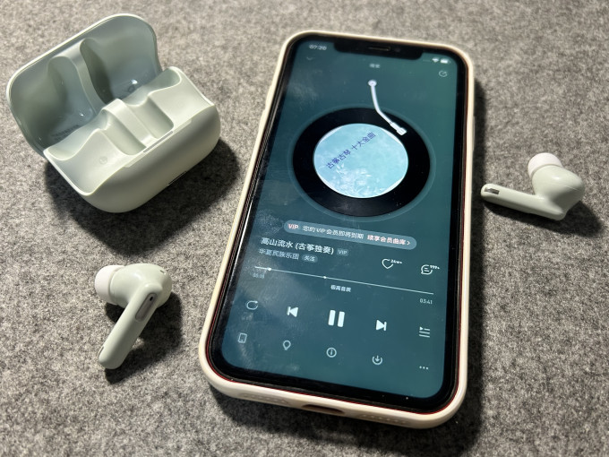 竹林鸟蓝牙耳机