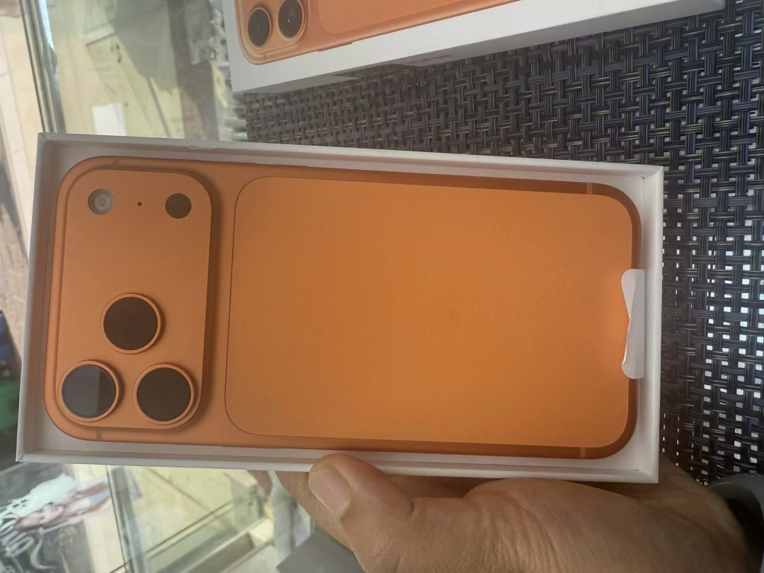 iPhone 17 Pro Max屏幕与拍照升级