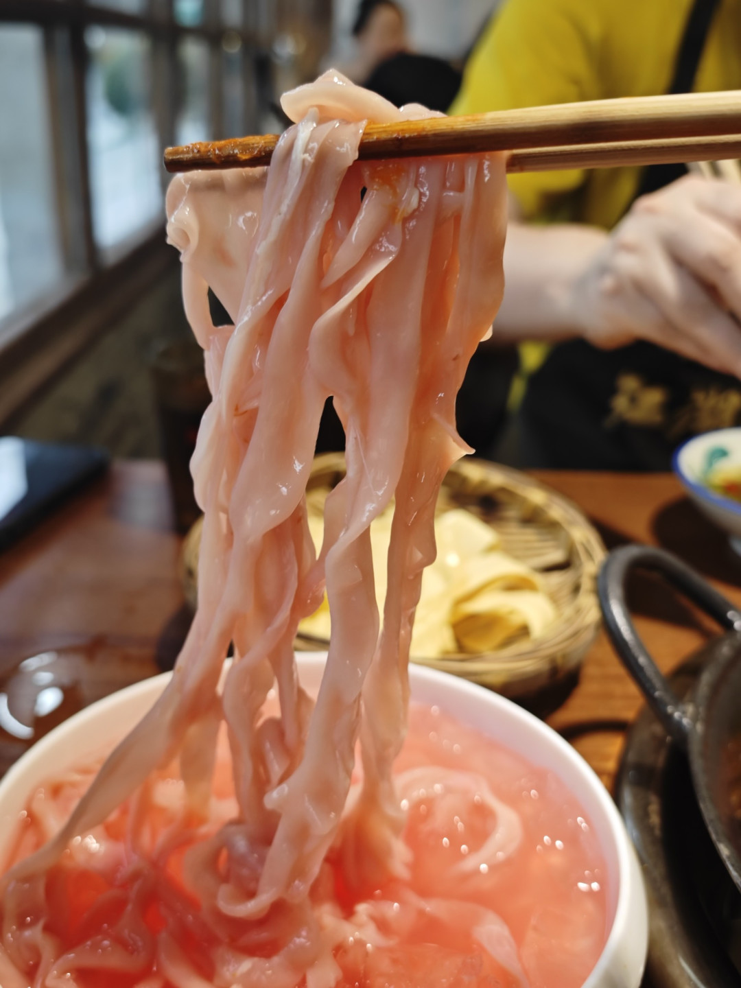 不敢想住在红牌楼附近我得胖成什么样