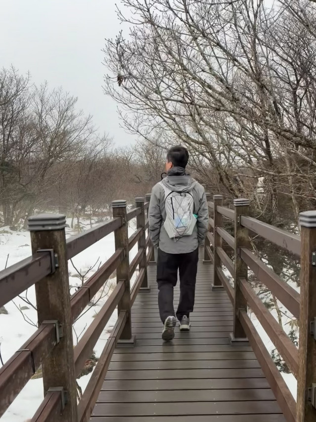 春节国内旅游都涨价，不如小韩一下-济州岛玩雪