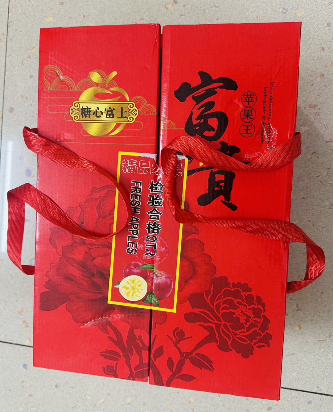 初三农村探亲记：三辆车后备箱塞得满满当当，礼尚往来年味浓