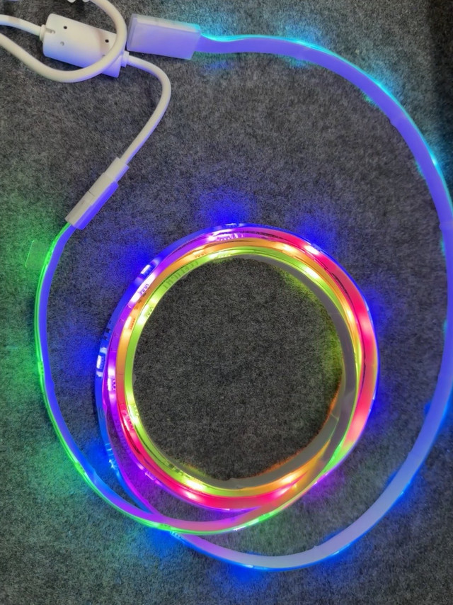 36元入手易来Yeeloght智能灯带，开启新年桌面亮化工程