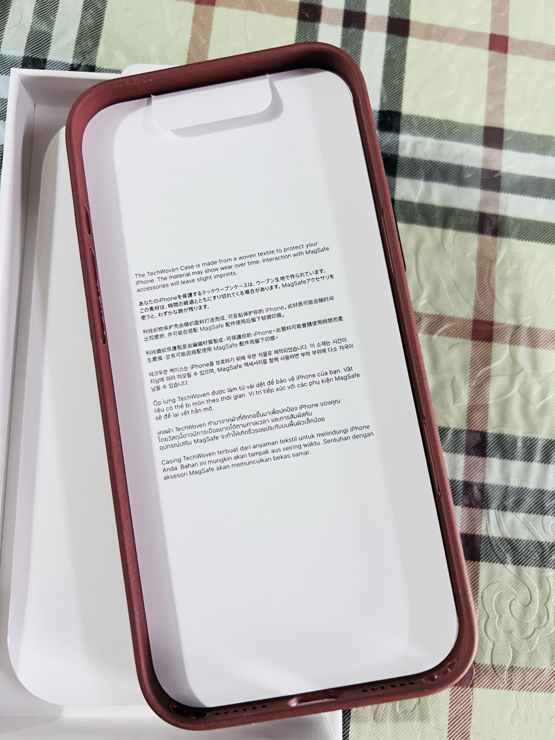 iPhone 17 Pro Max精织斜纹保护壳:闭眼放心入的旗舰机专属守护