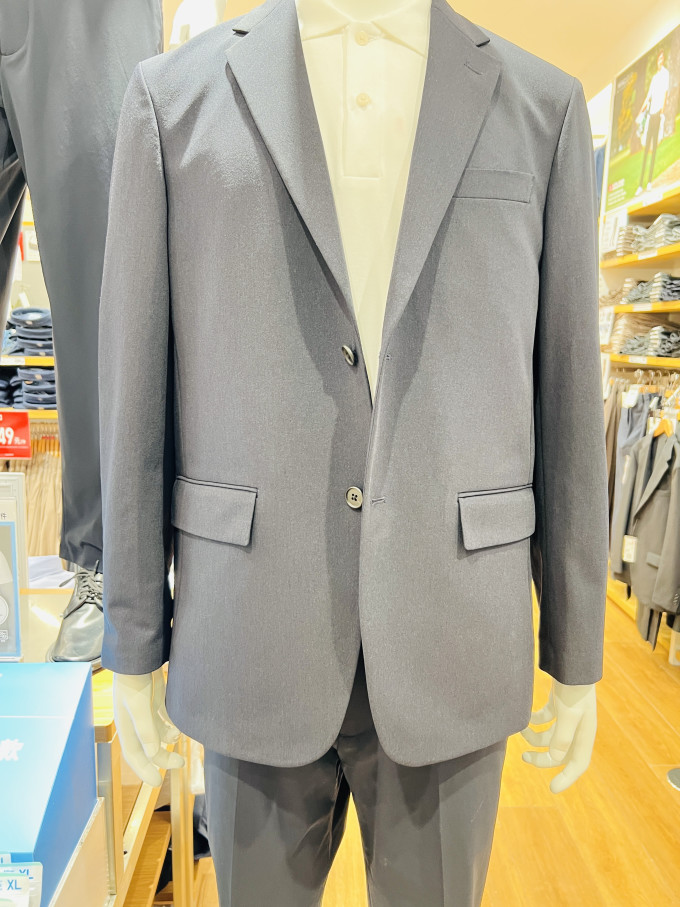 优衣库男士西服