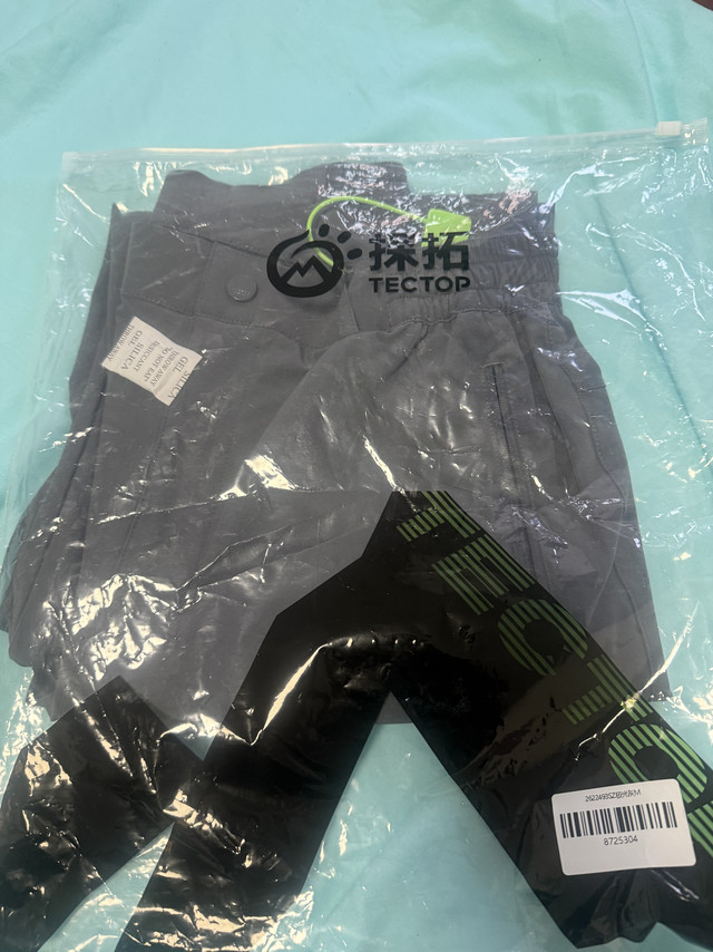 轻薄透气速干裤，夏季徒步首选