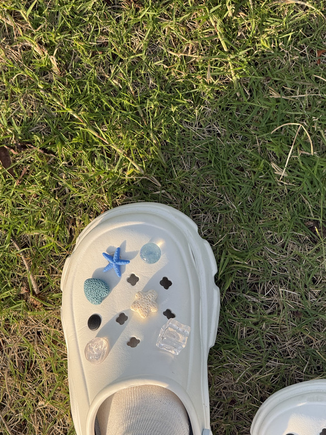 8CM厚底医护级洞洞鞋/暴走不累的夏日好鞋👍