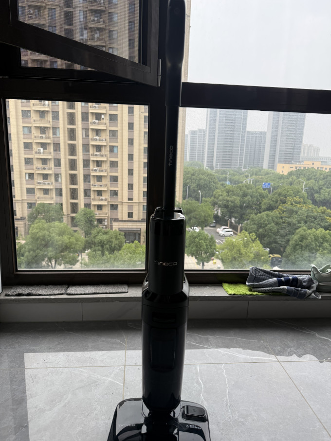 添可无线洗地机