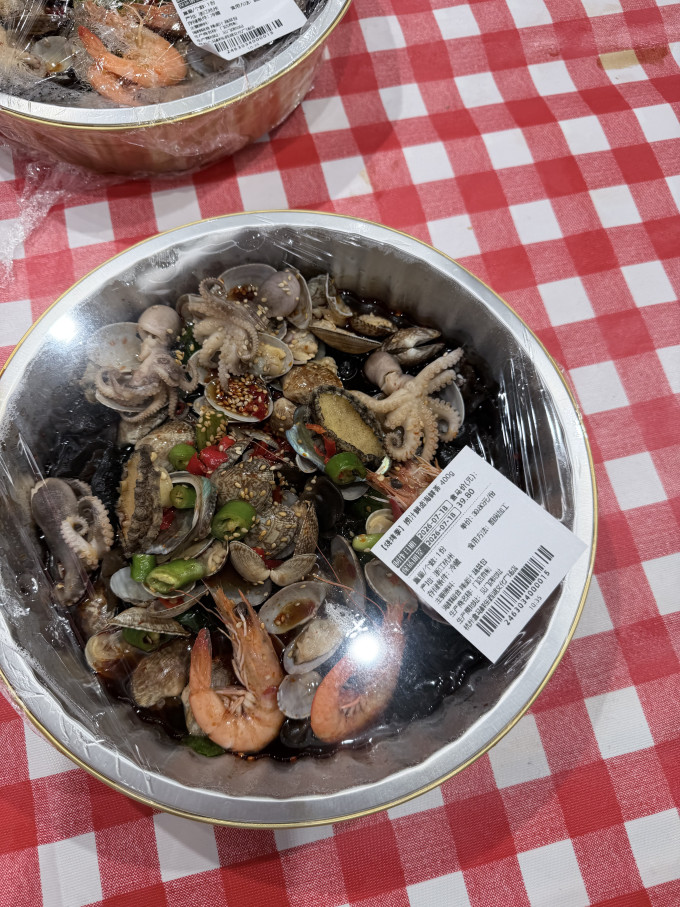 聚会餐饮