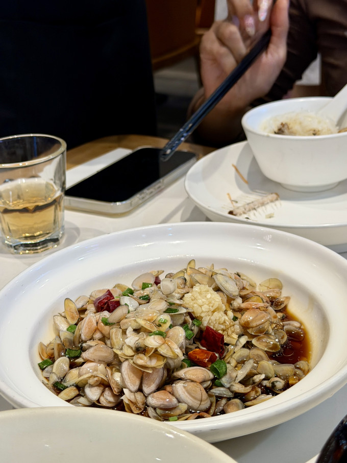 聚会餐饮
