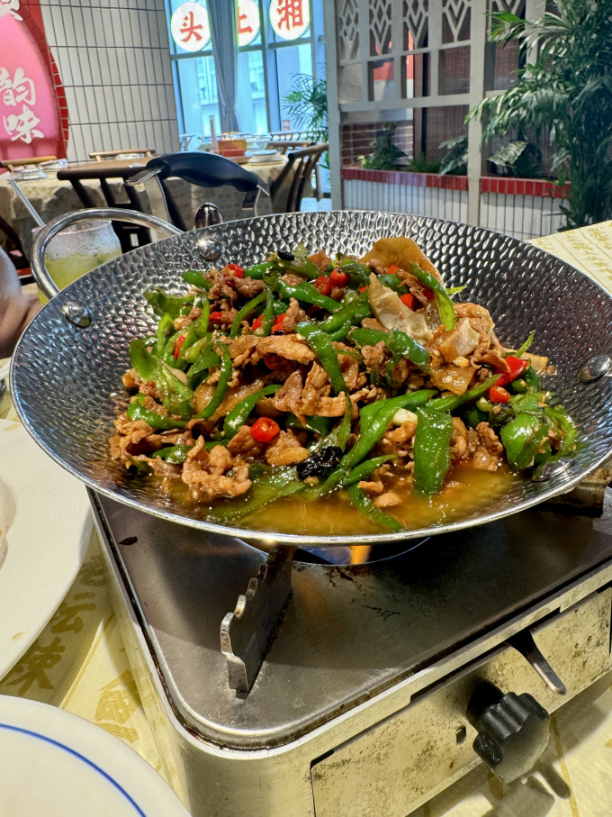 聚会餐饮