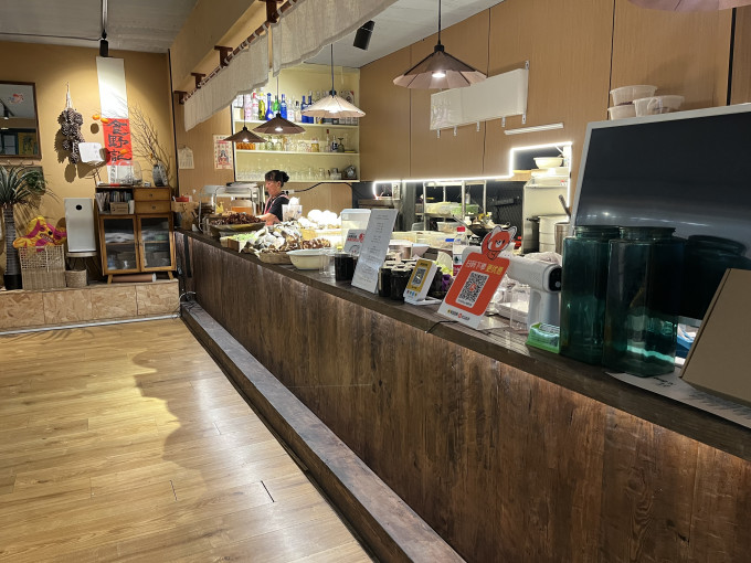 聚会餐饮
