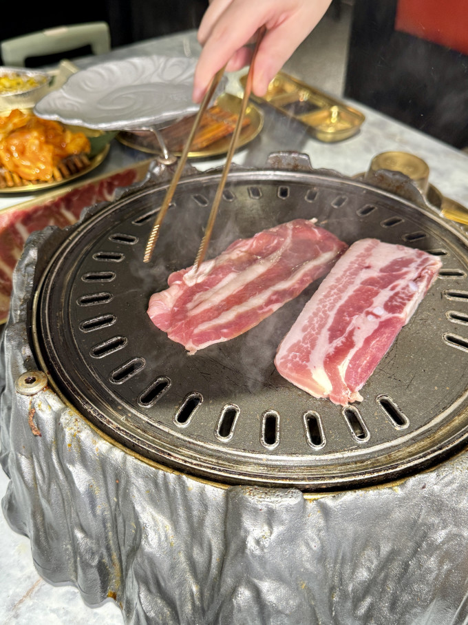 聚会餐饮