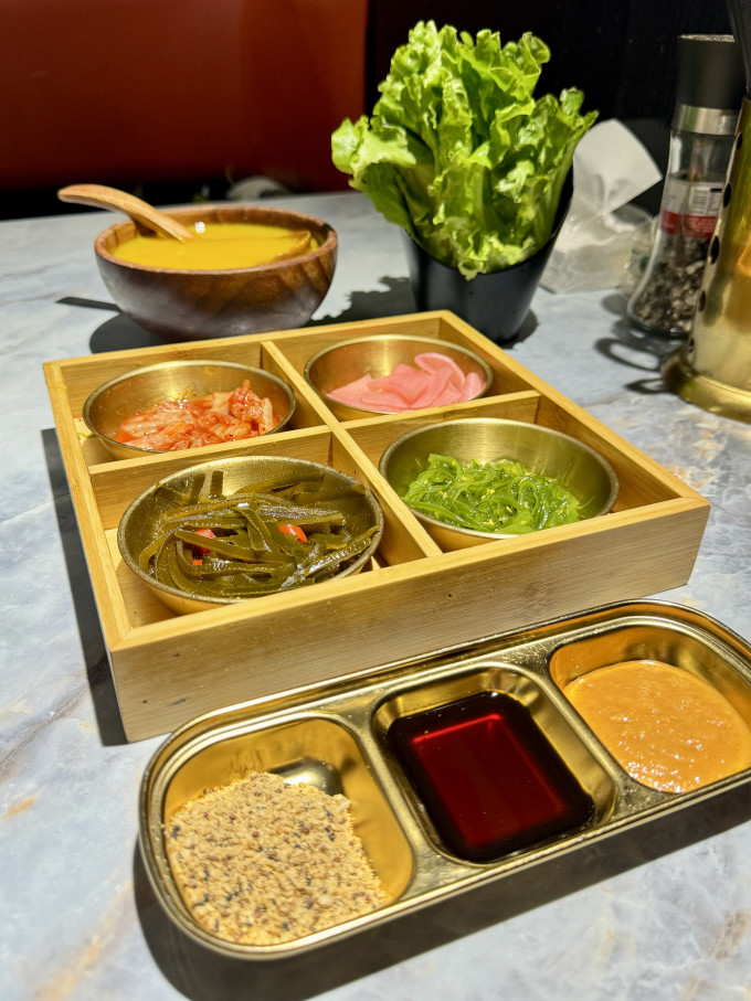 聚会餐饮
