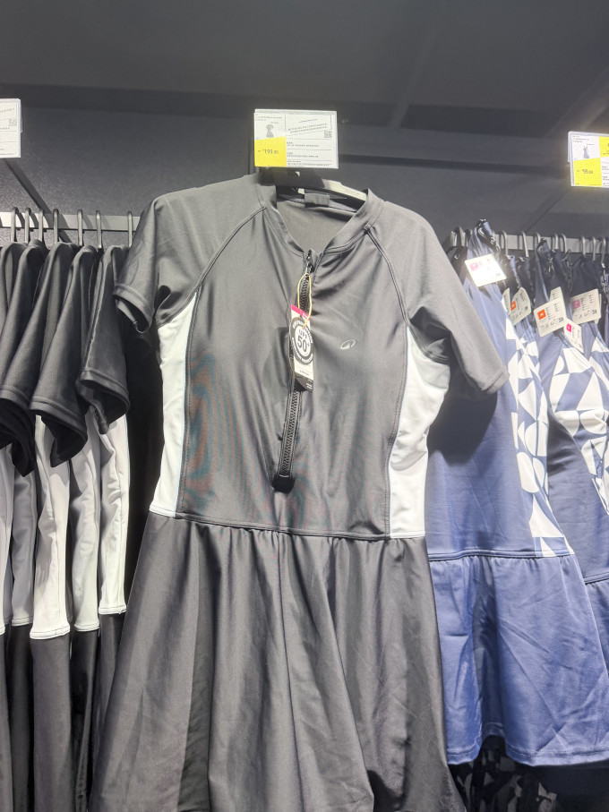 迪卡侬女士泳衣