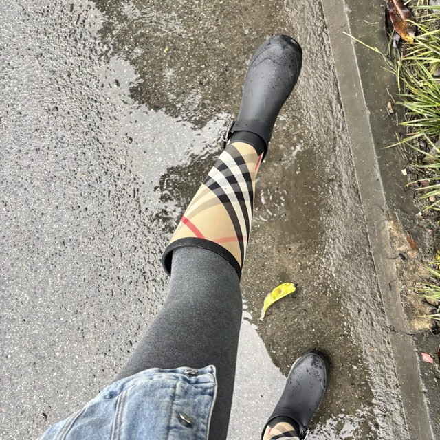 “奔跑吧 下雨也没关系”
