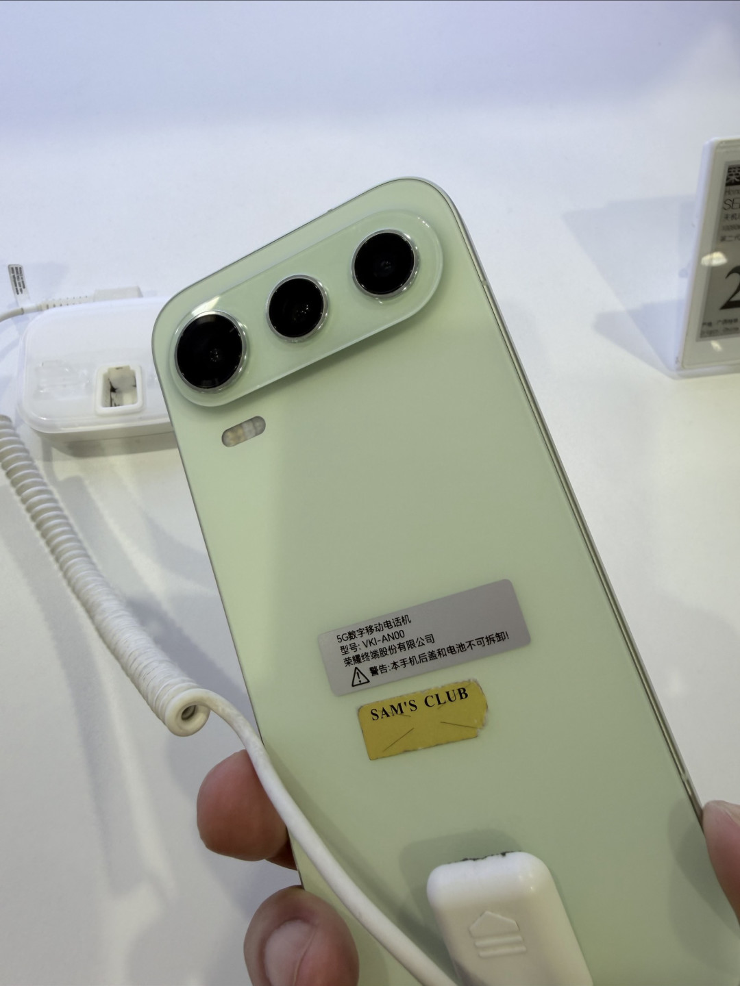 开学数码装备,荣耀600 Pro,新学期的全能伙伴