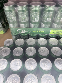 夏日清爽标配，整箱嘉士伯皮尔森啤酒