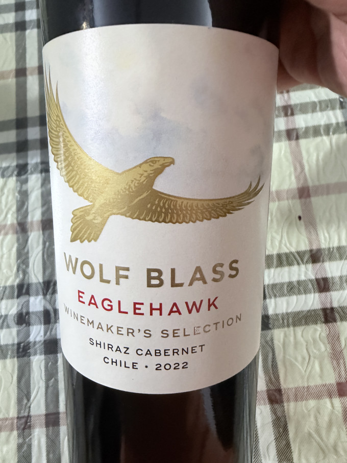 纷赋红葡萄酒