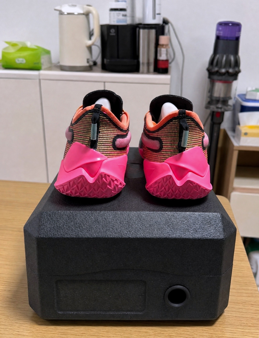 外底颜色有色差,懂行的大佬来一下🔍👟