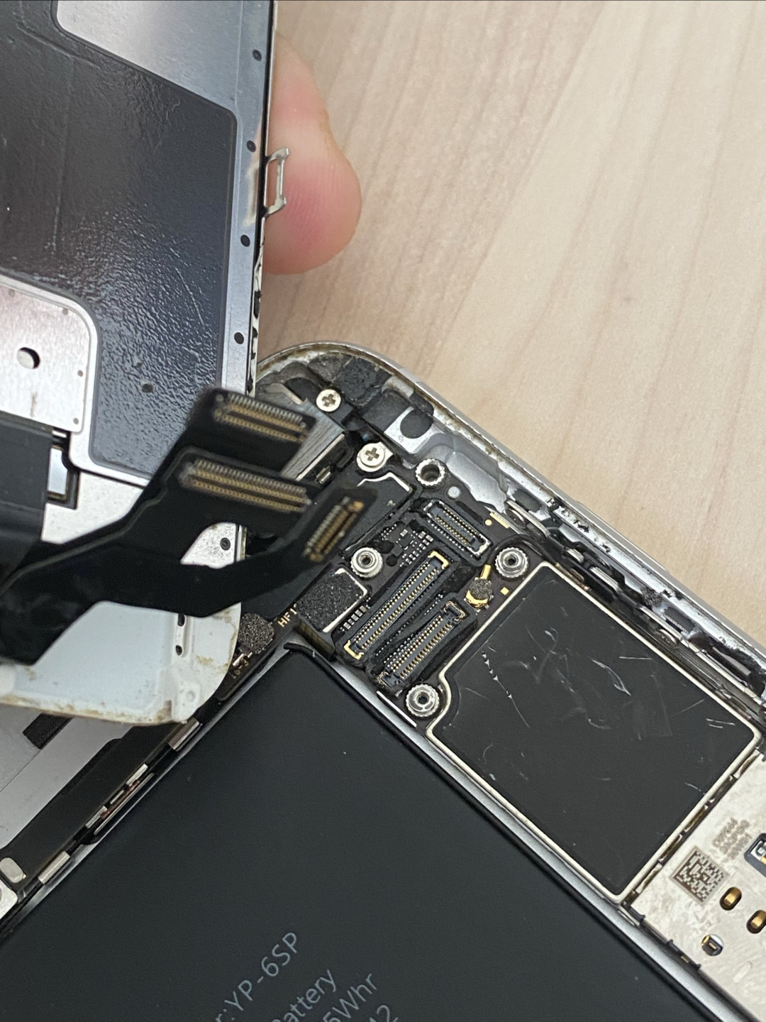 买iphone18p以旧换新送走iphone6sp,换屏幕拯救照片